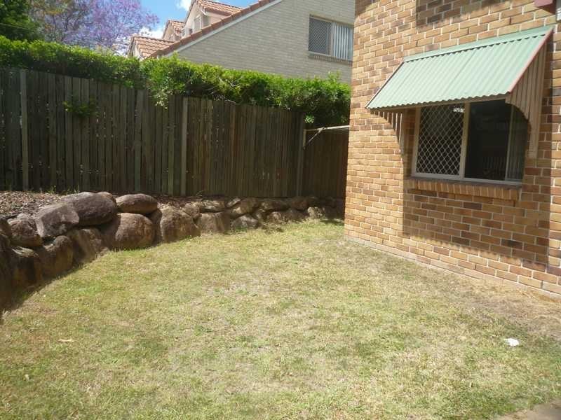 1/55 Gamelin Crescent, Stafford QLD 4053