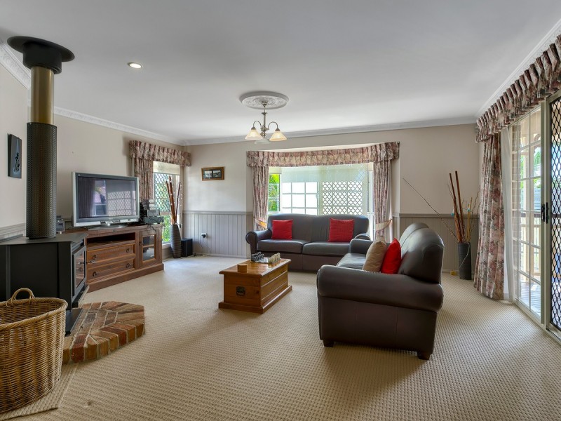 11 Connelly Court, Albany Creek QLD 4035