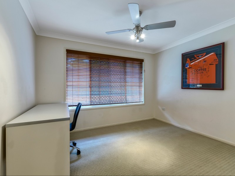 11 Connelly Court, Albany Creek QLD 4035