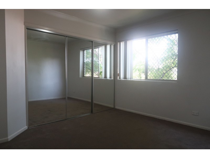 4/15 Nieppe Street, Kedron QLD 4031