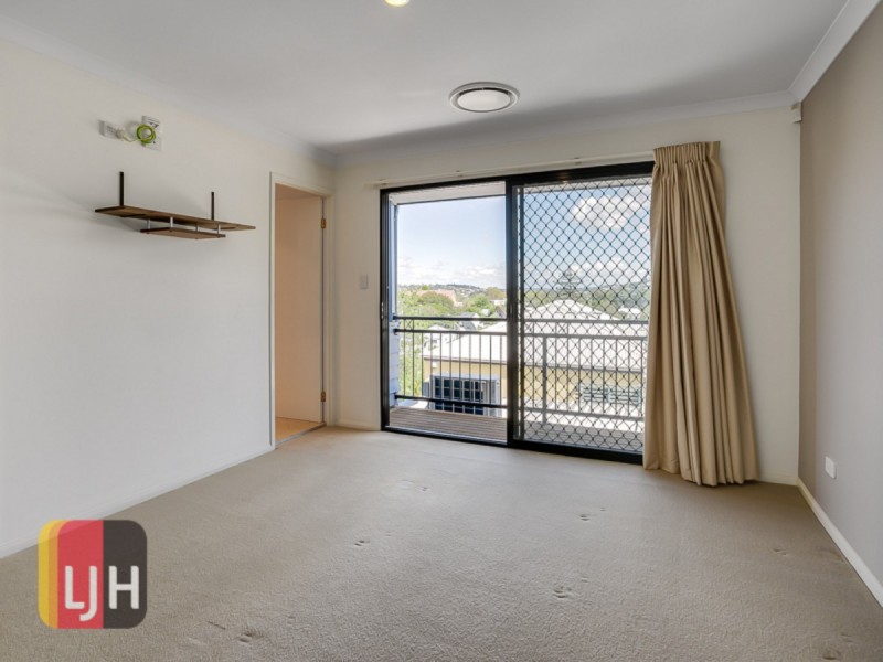 35 Scott Road, Herston QLD 4006