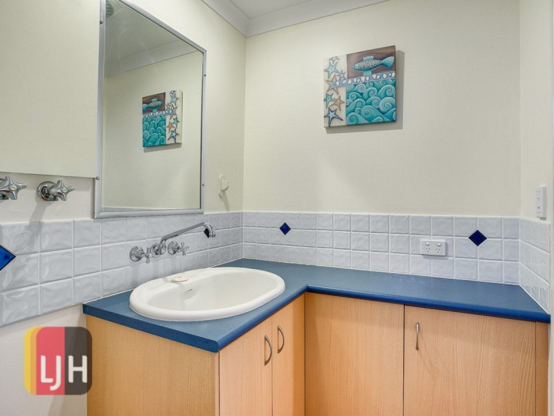 35 Scott Road, Herston QLD 4006