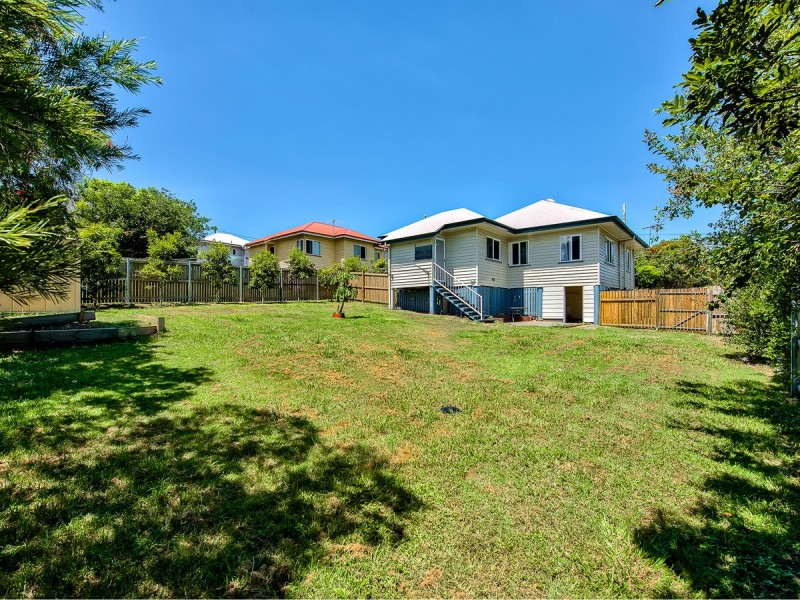 54 Kidgell Street, Stafford QLD 4053