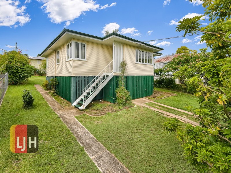 9 Allowrie Street, Stafford QLD 4053