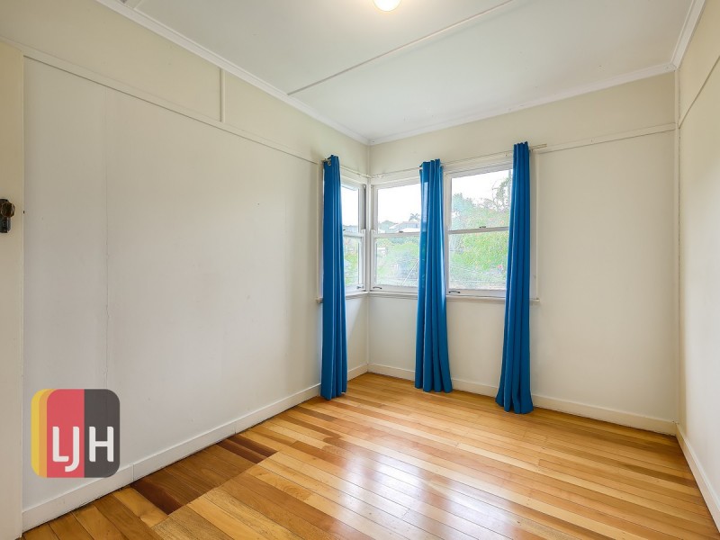 9 Allowrie Street, Stafford QLD 4053