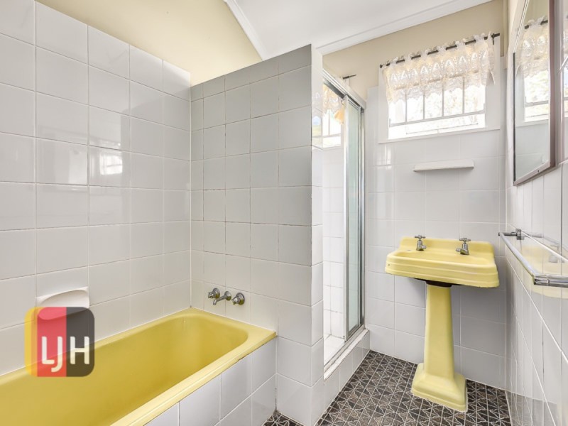 6 Canonbar Street, Stafford QLD 4053