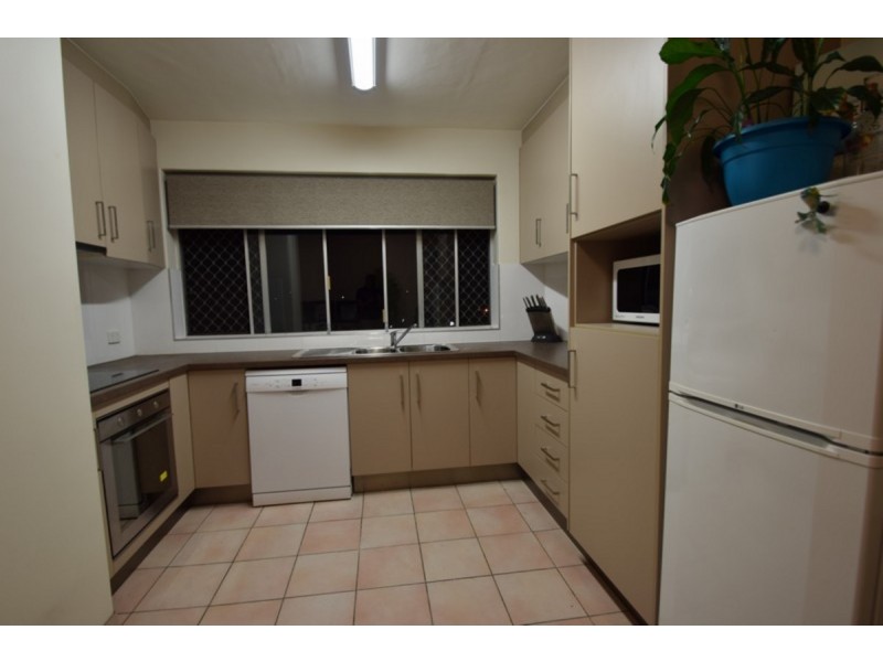 2/10 McIlwraith Street, Everton Park QLD 4053