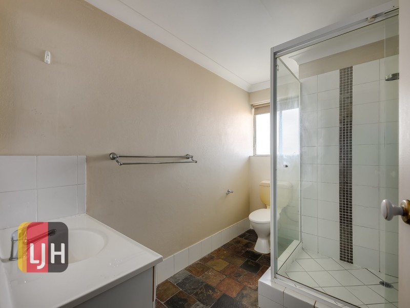 8/27 Lasseter Street, Kedron QLD 4031