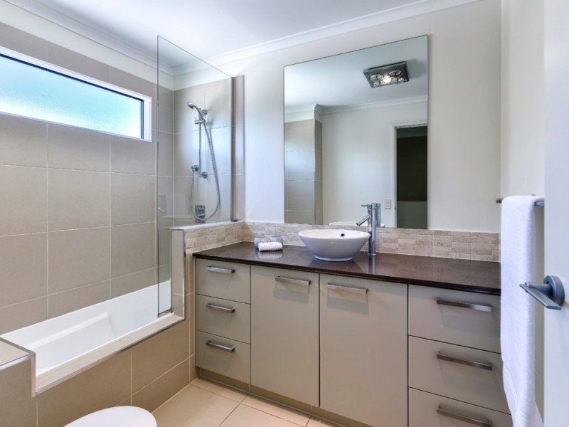 9/265 Cavendish Road, Coorparoo QLD 4151