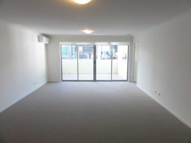 22/4 Lockhart Street, Woolloongabba QLD 4102