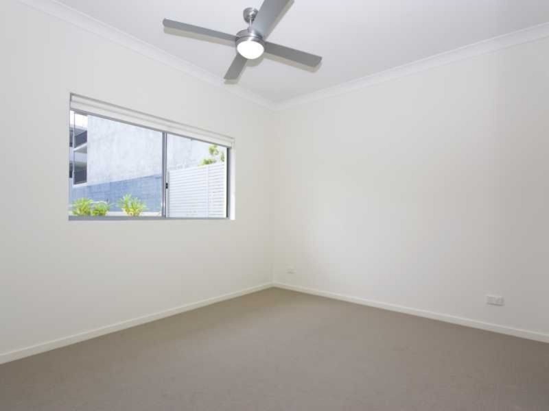 22/4 Lockhart Street, Woolloongabba QLD 4102