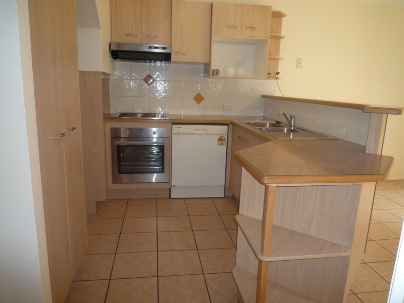 11 Conon Street, Wooloowin QLD 4030