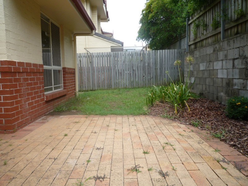 11 Conon Street, Wooloowin QLD 4030