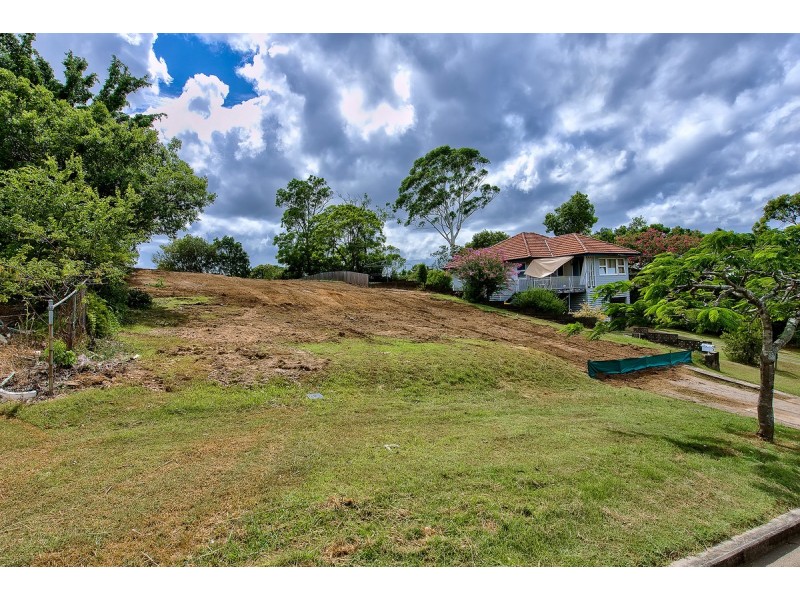 49 Normanton Street, Stafford Heights QLD 4053