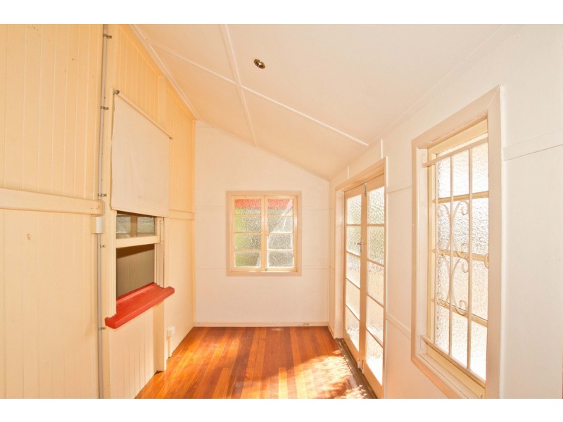 80 Samford Road, Alderley QLD 4051