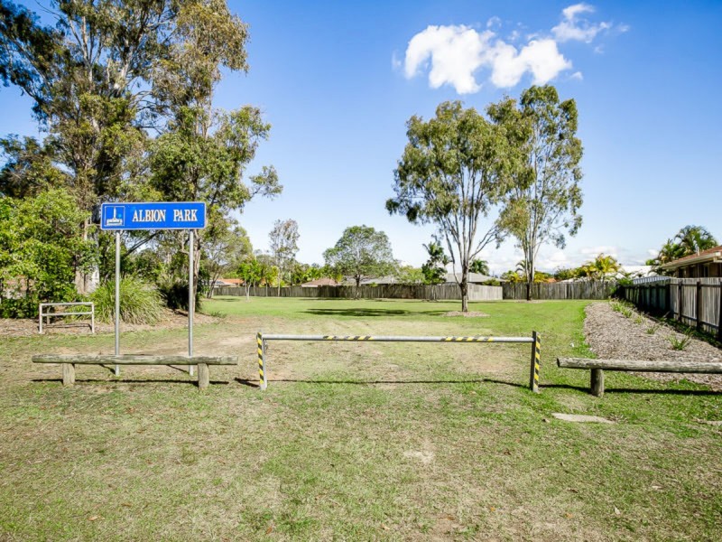 6 Cluden Place, Bracken Ridge QLD 4017