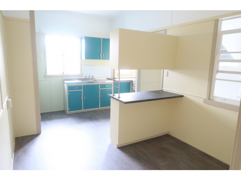 84 Wallace Street, Chermside QLD 4032