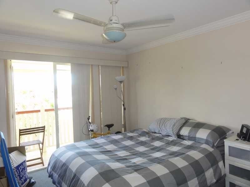 11 Conon Street, Wooloowin QLD 4030