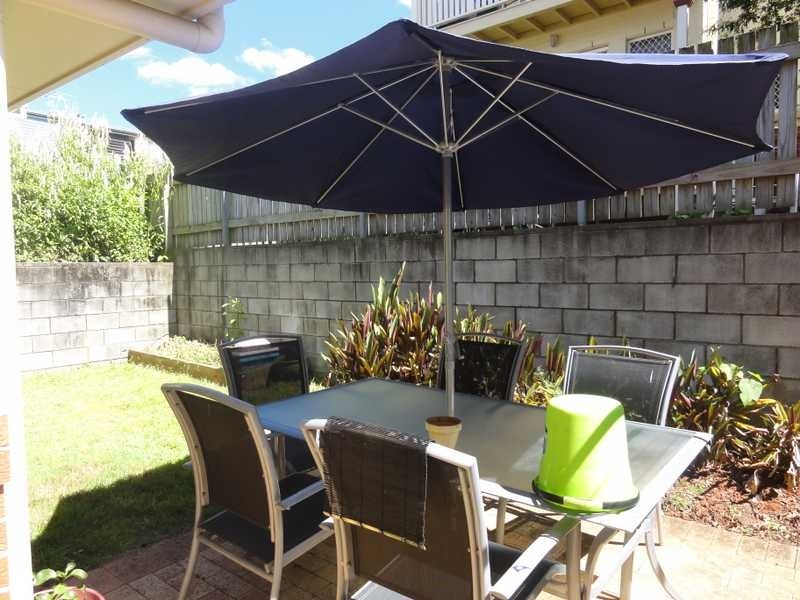 11 Conon Street, Wooloowin QLD 4030