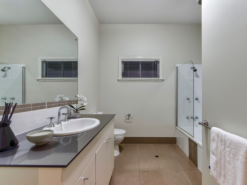 90 Elkhorn Street, Enoggera QLD 4051