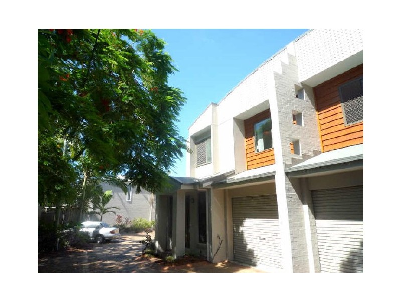 2/34 Parker Street, Newmarket QLD 4051