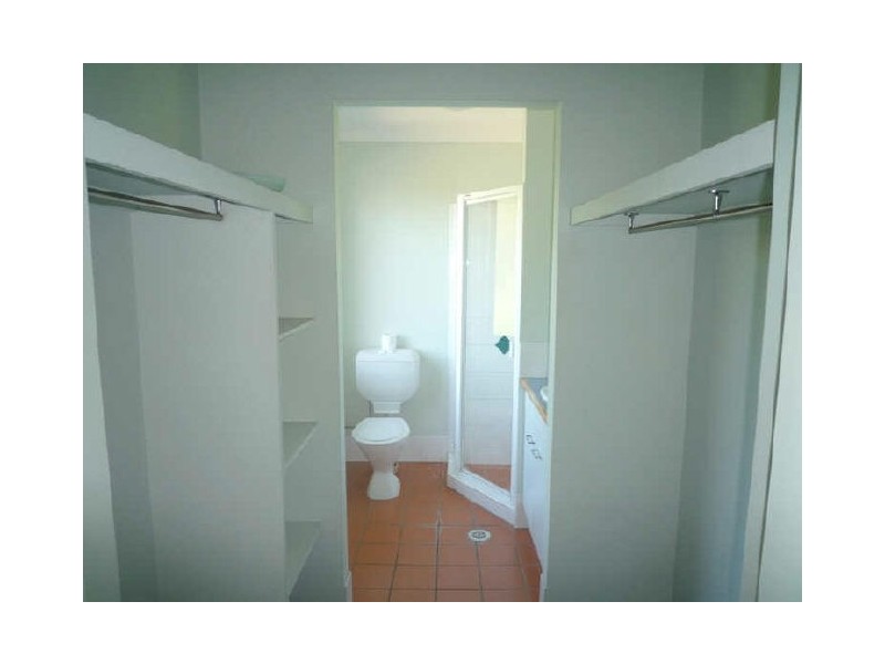 2/34 Parker Street, Newmarket QLD 4051