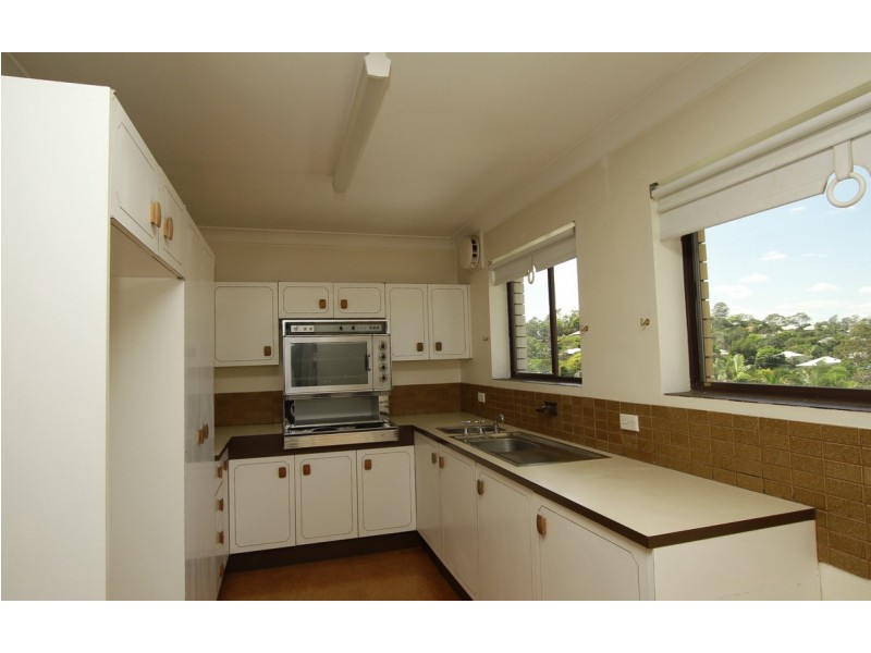 9/11 Hawthorne Street, Enoggera QLD 4051