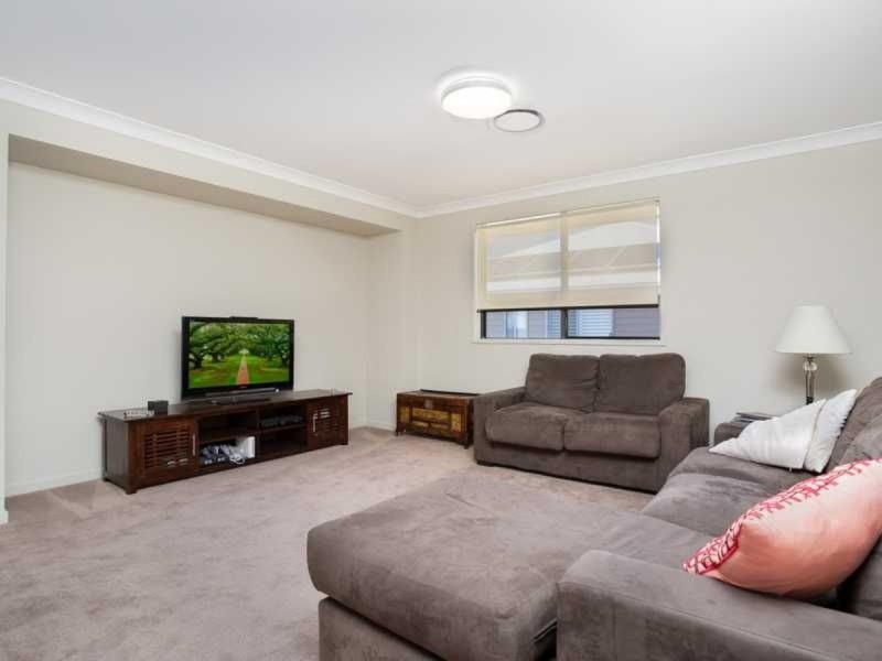 3 Kennedy Court, North Lakes QLD 4509