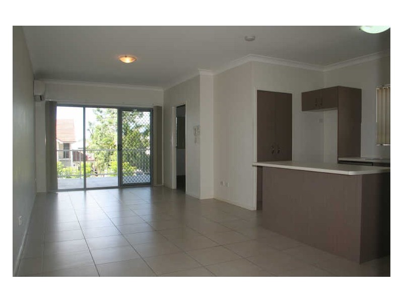 4/12 Glenfern Avenue, Kedron QLD 4031