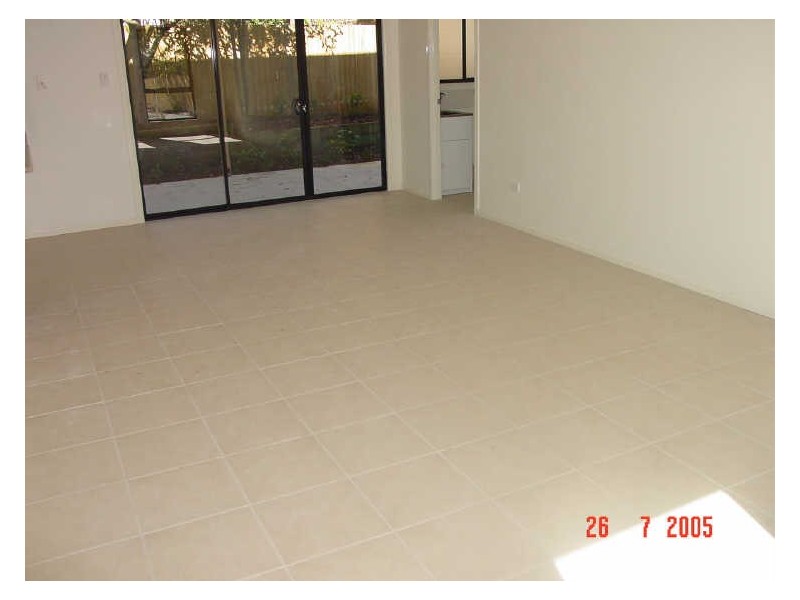 2/110 Waverley Road, Annerley QLD 4103