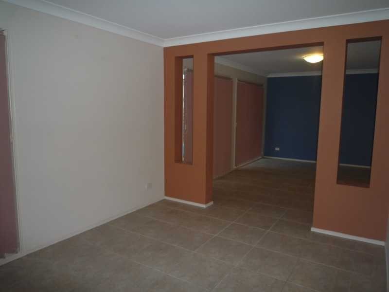 12 Hanks Place, Mcdowall QLD 4053