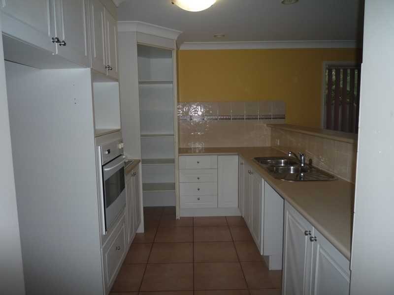 12 Hanks Place, Mcdowall QLD 4053