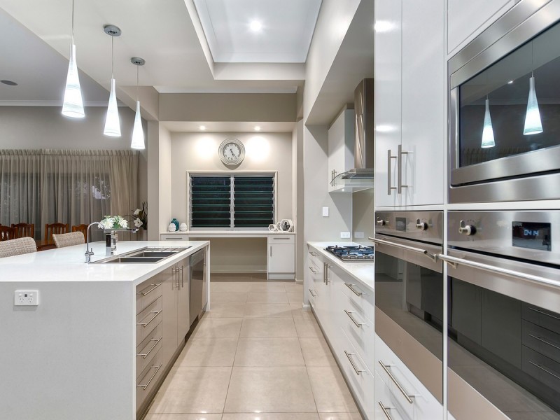 20 Fourteenth Avenue, Kedron QLD 4031