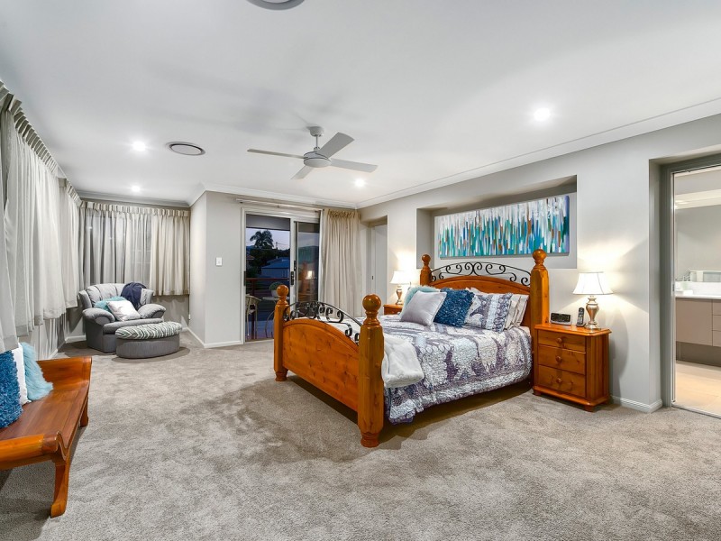 20 Fourteenth Avenue, Kedron QLD 4031