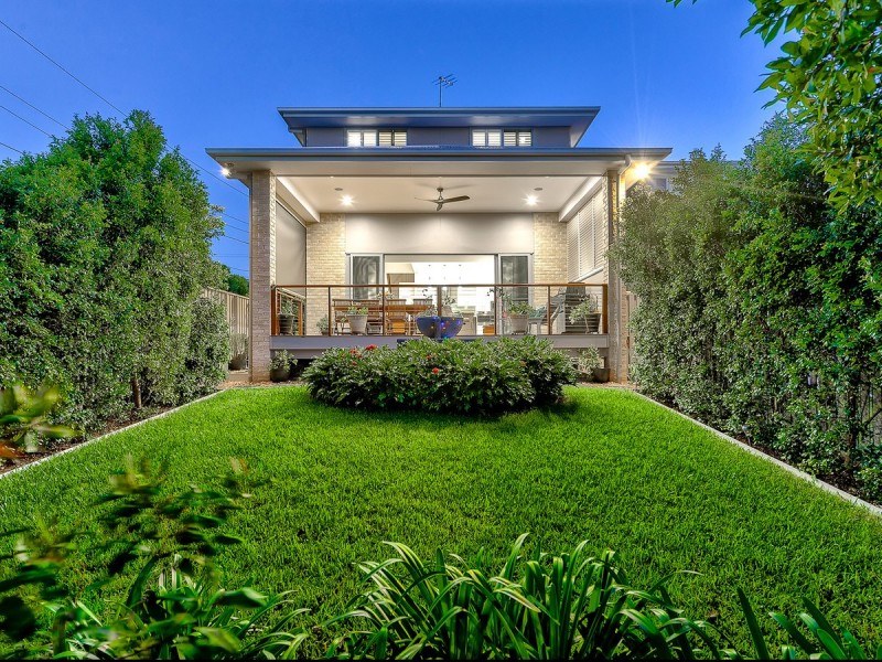 20 Fourteenth Avenue, Kedron QLD 4031