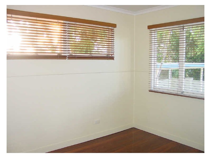 19 Oakey Street, Stafford Heights QLD 4053