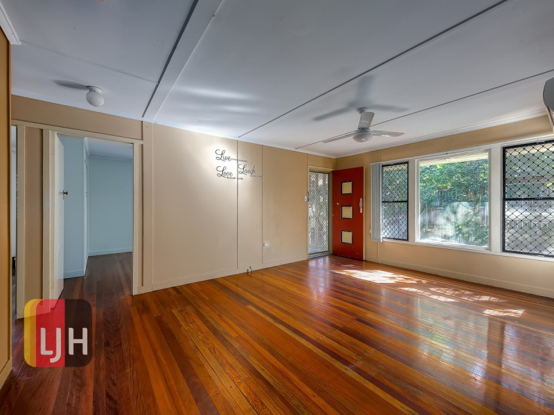 28 Armfield Street, Stafford QLD 4053