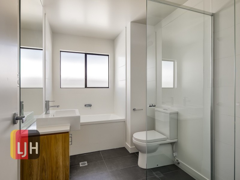 39a Buddina Street, Stafford QLD 4053