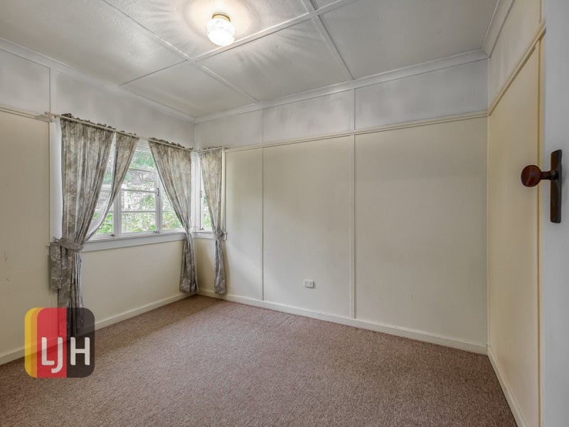 84 Beor Street, Chermside QLD 4032