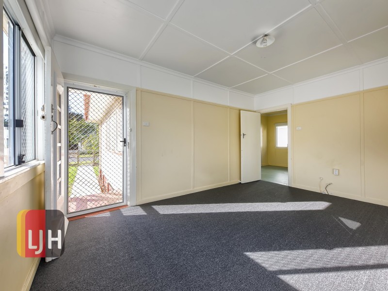 No. 16 Battersby Street, Zillmere QLD 4034