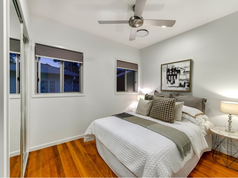 30 Dunedoo Street, Stafford QLD 4053