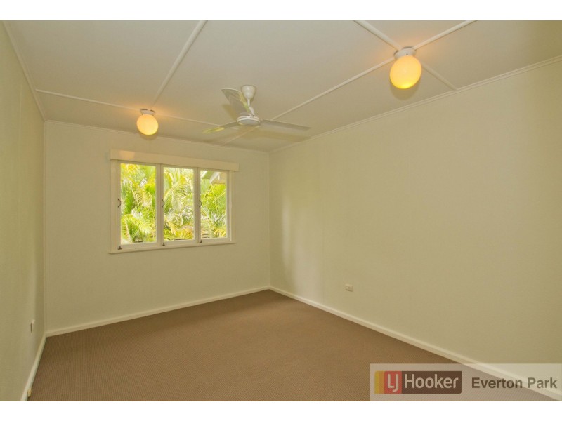 49 Gearside Street, Everton Park QLD 4053