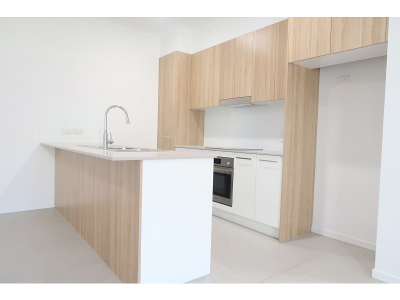 24/104 Queens Road, Everton Park QLD 4053