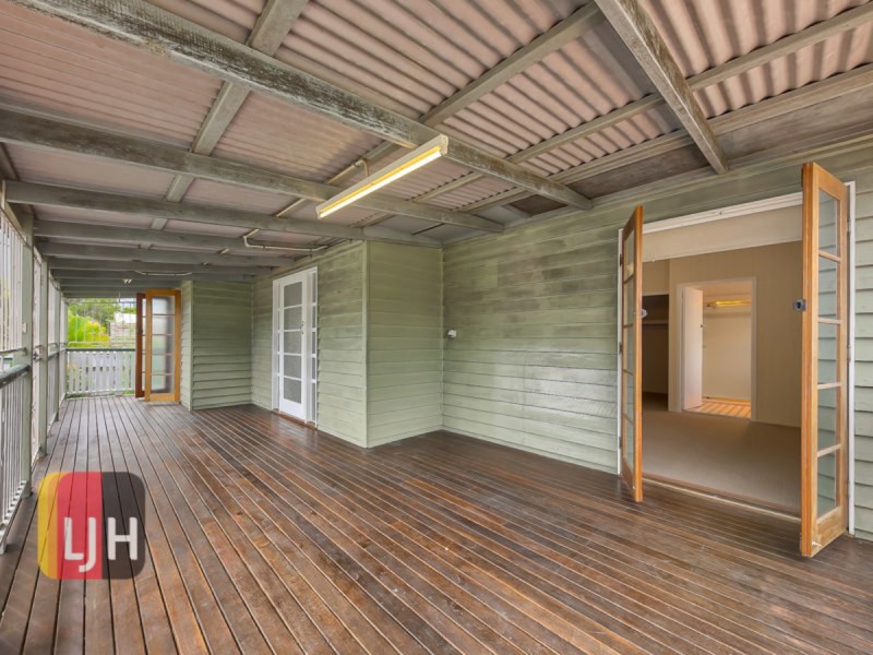 16 Cowan Street, Chermside QLD 4032