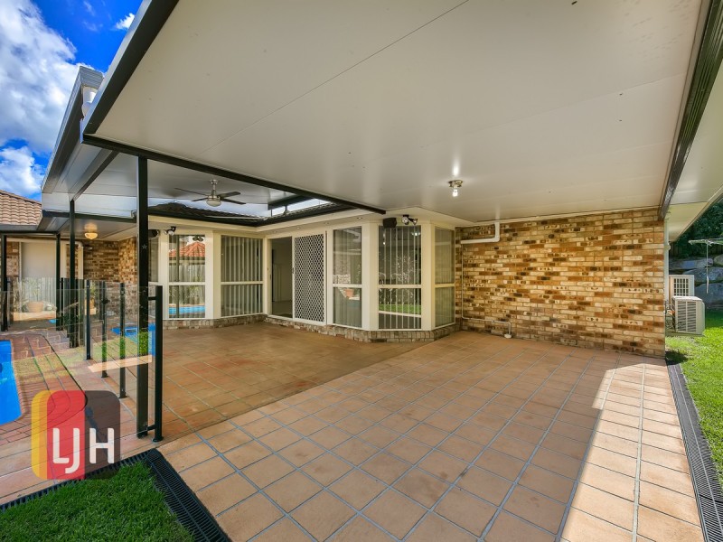 7 Harlow Place, Mcdowall QLD 4053