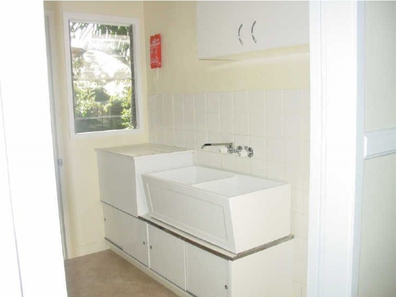 19 Oakey Street, Stafford Heights QLD 4053