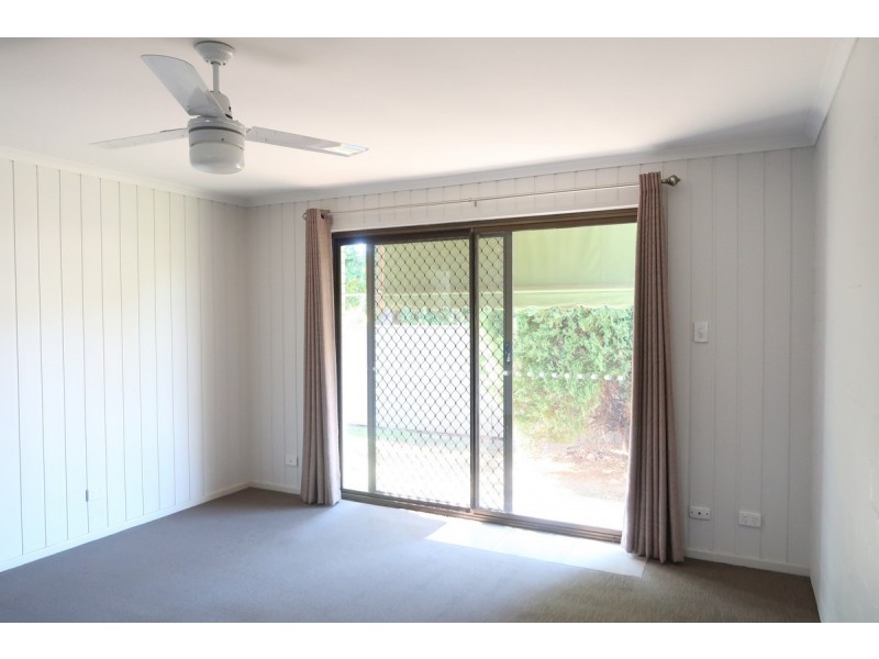 4/30 Grant Street, Redcliffe QLD 4020