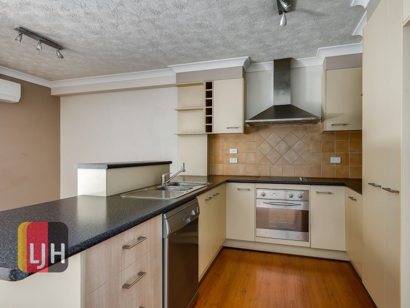 Unit 6/4 Bonney Avenue, Clayfield QLD 4011