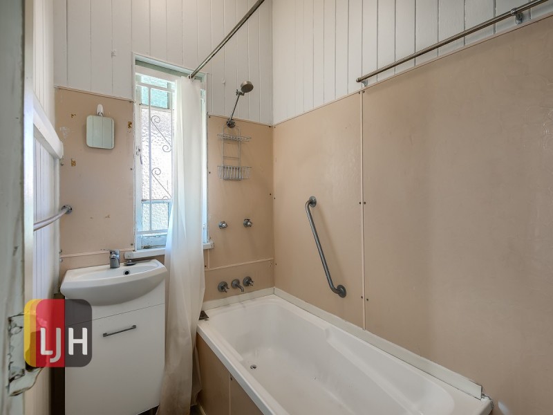 307 Wardell Street, Enoggera QLD 4051