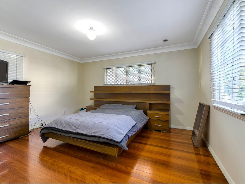 6 Harold Street, Stafford QLD 4053